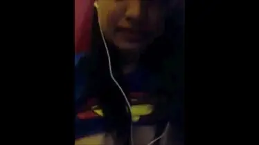 Gaya Unik Supergirl Ngentot Brutal Banget